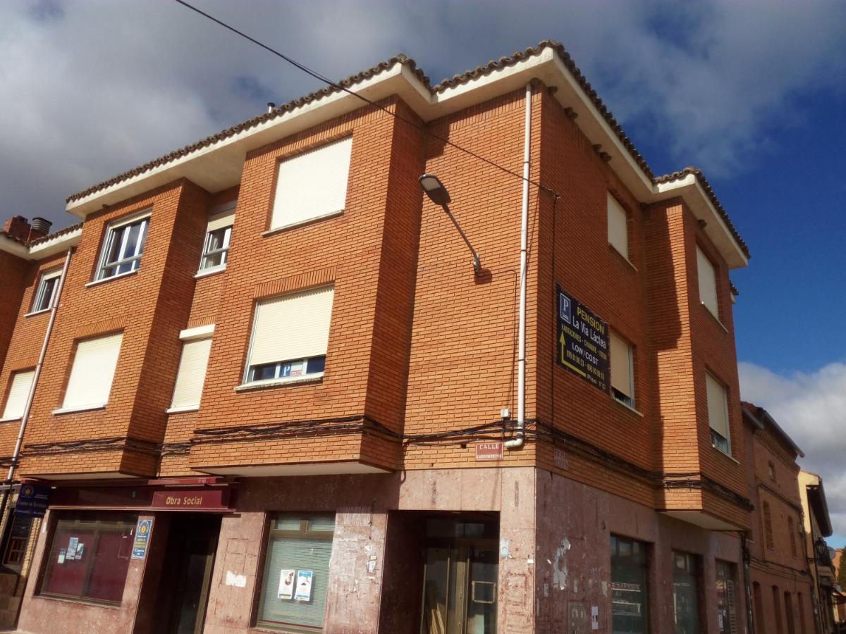 Apartamento Pension La Via Lactea Hotell Frómista Exteriör bild
